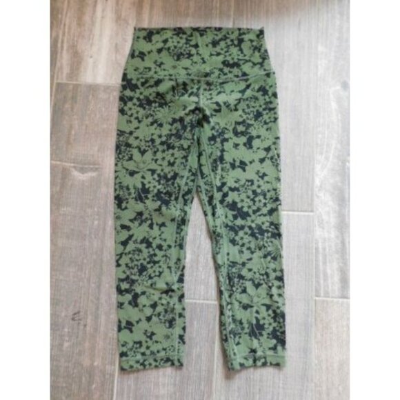 Lululemon Align Crop 21" Efflorescent Barracks Green Black  size 6 - Picture 1 of 5
